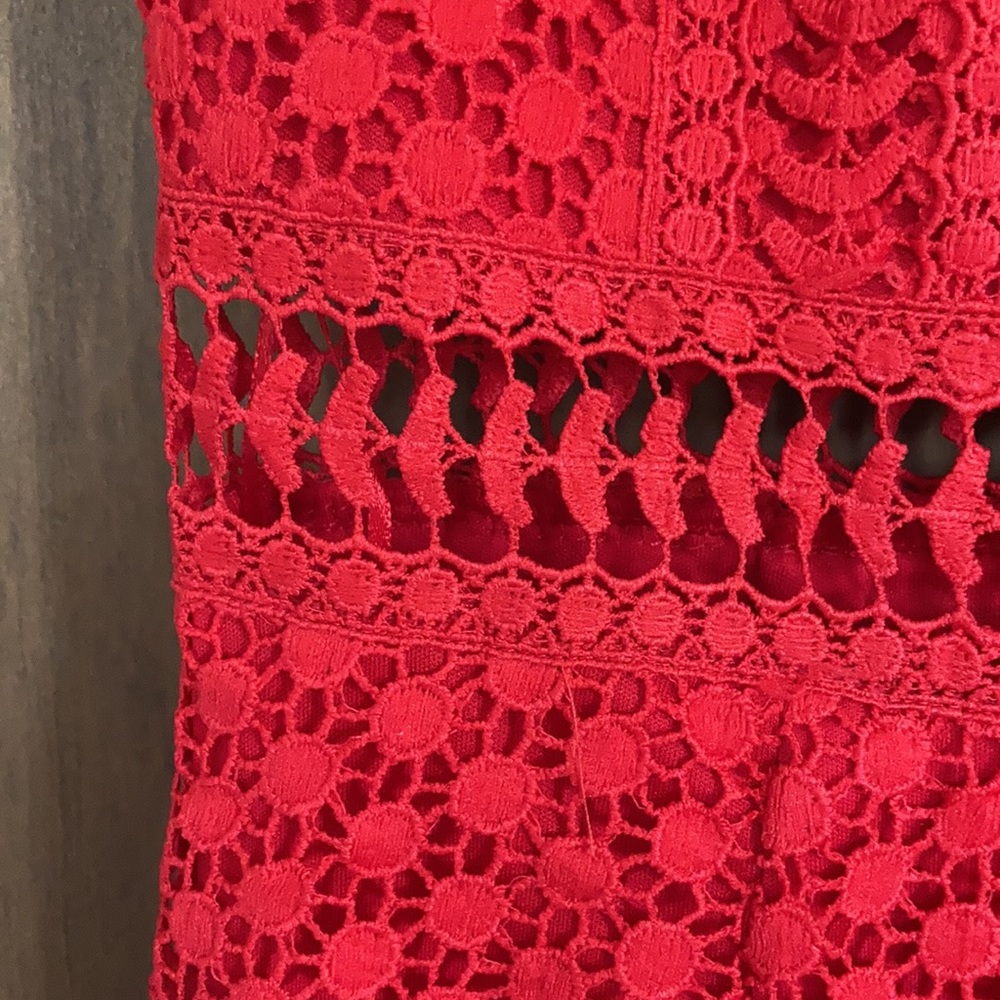 3/$45 Romeo & Juliet couture dress crochet like shell w ruffle detail size M - Picture 10 of 17
